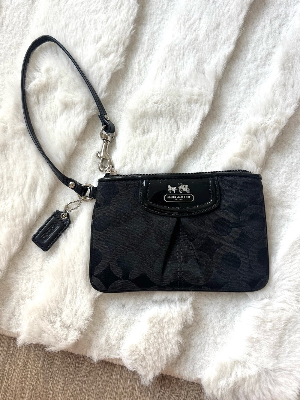 Vintage Coach Black Signature Logo “C” Wristlet Wallet